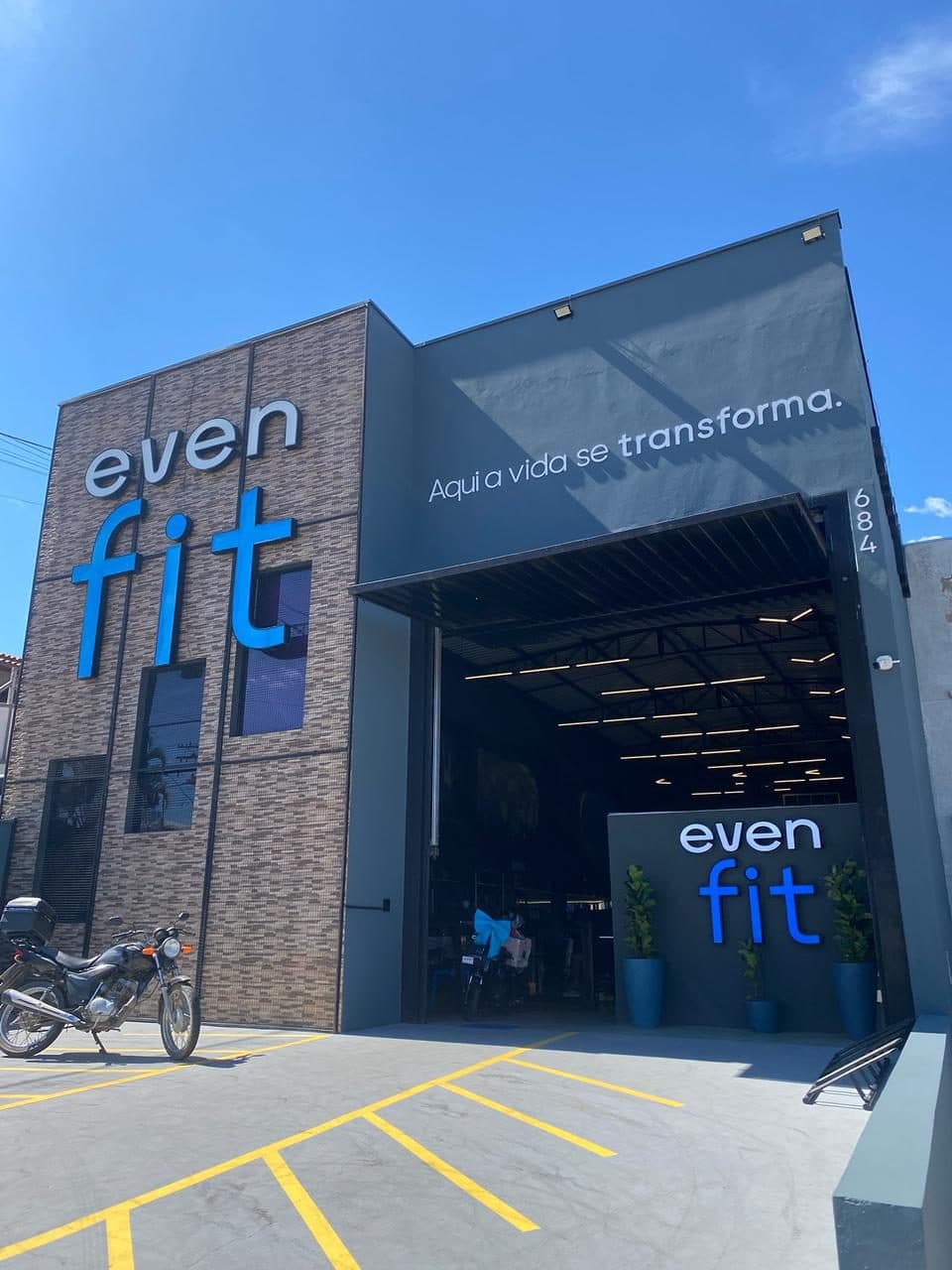 Fachada da Even Fit em Socorro